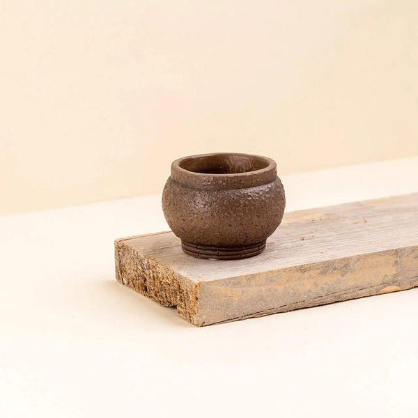 Cache-pot ciment Héra marron