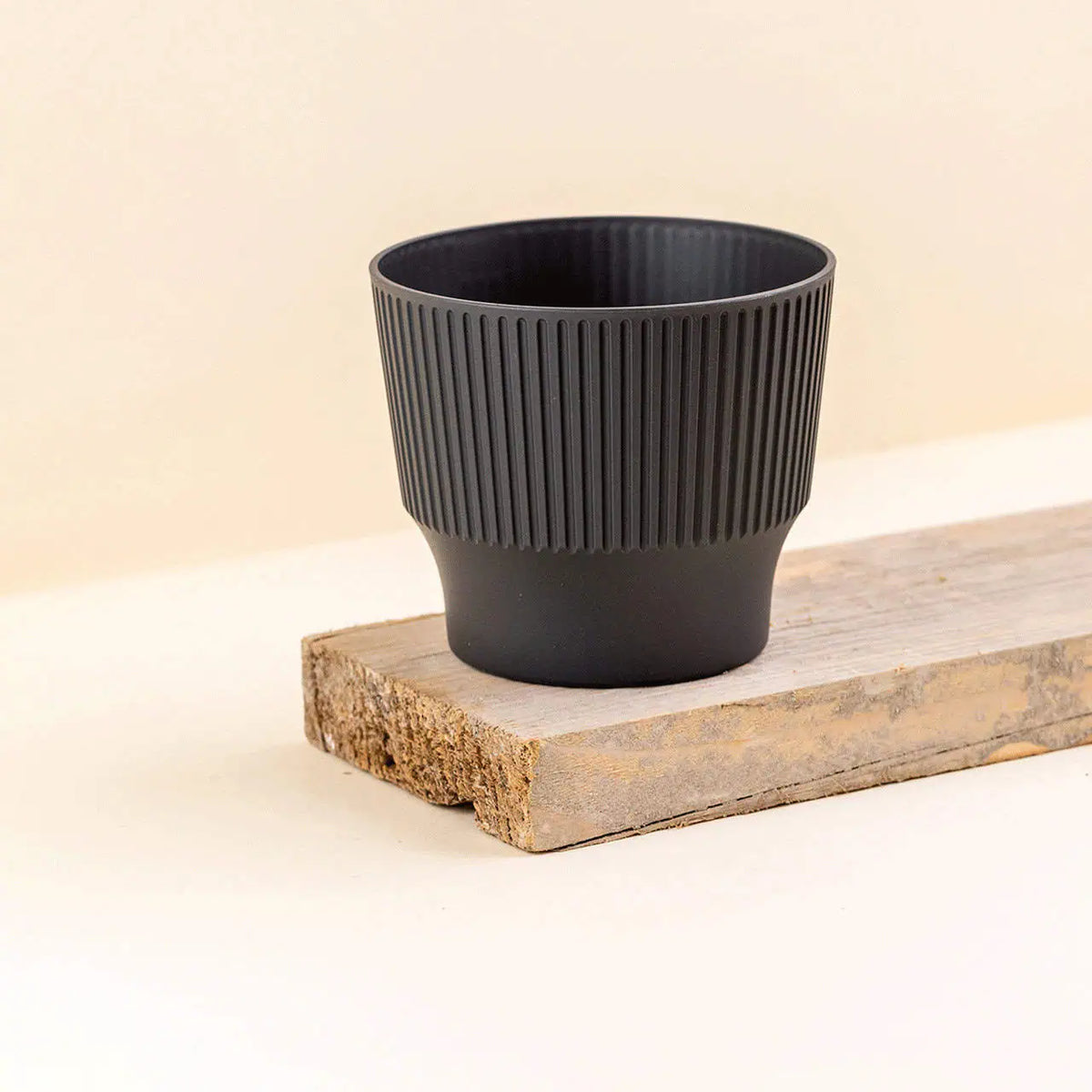 Cache-pot plastique recyclé Mini ash anthracite